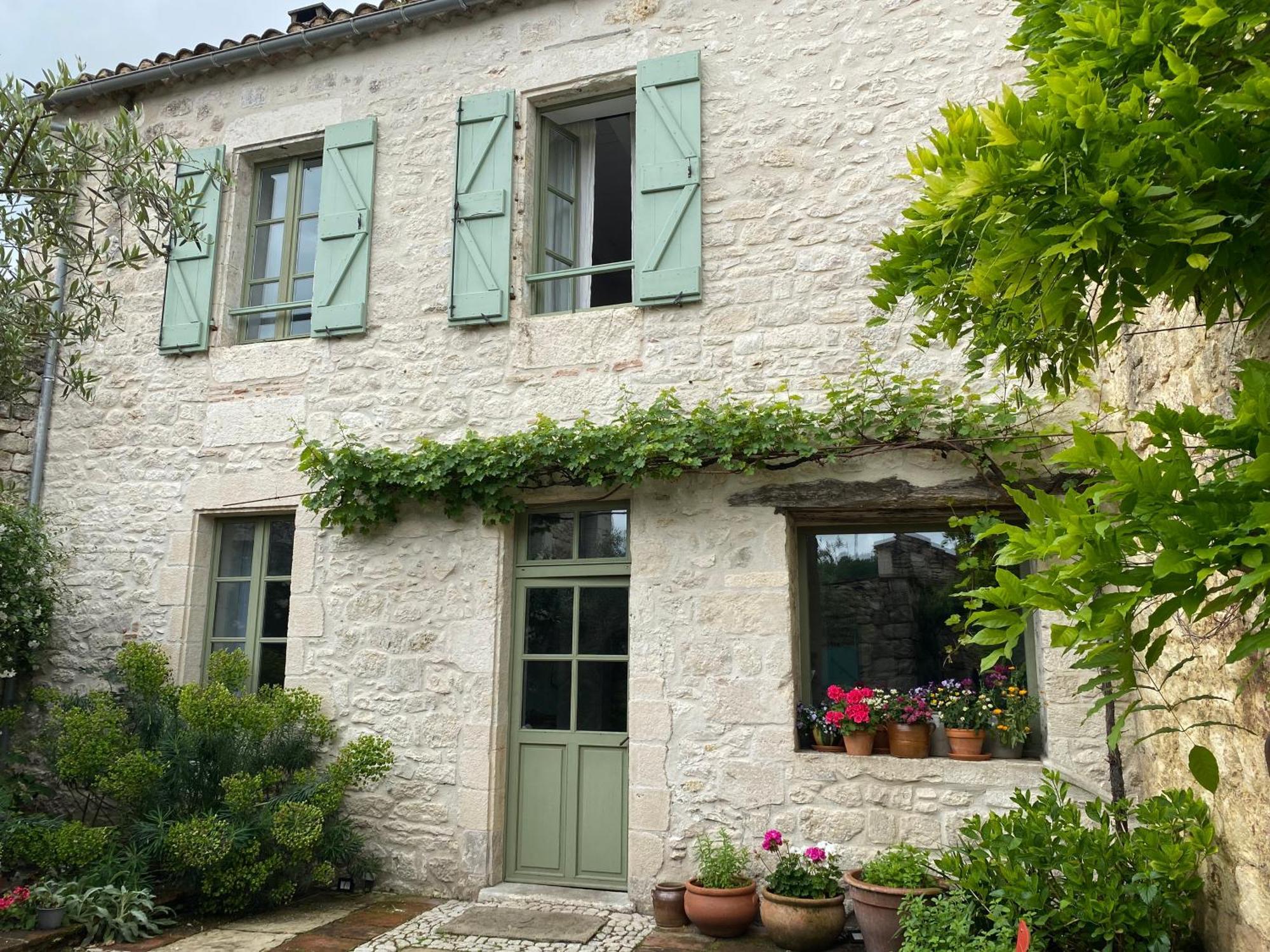 Bed and Breakfast Le Coucou Montcuq Exterior foto